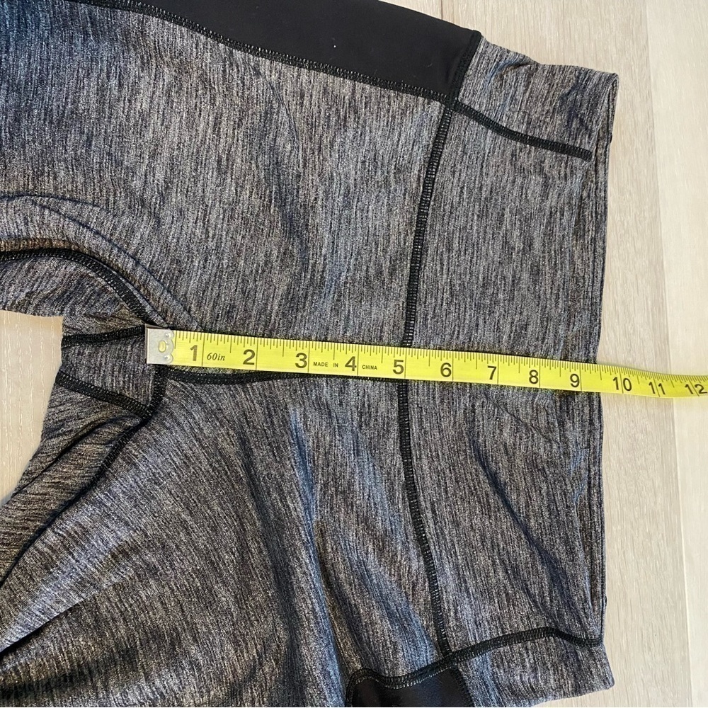 ATHLETA COLORBLOCK REVELATION TIGHT (351376) Heather Gray/Black, Medium - Picture 10 of 11